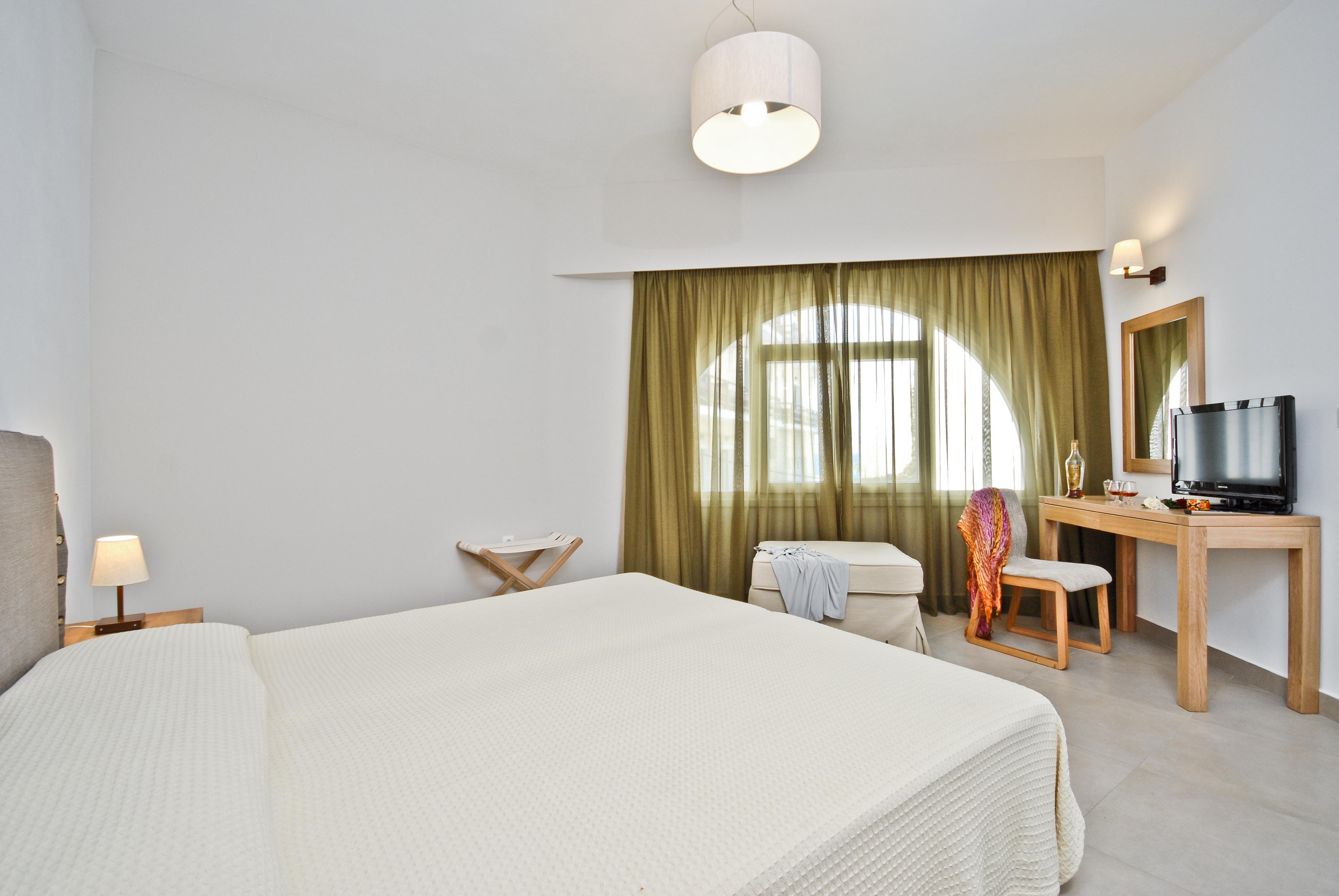 Xenia Hotel Naxos City Exteriör bild